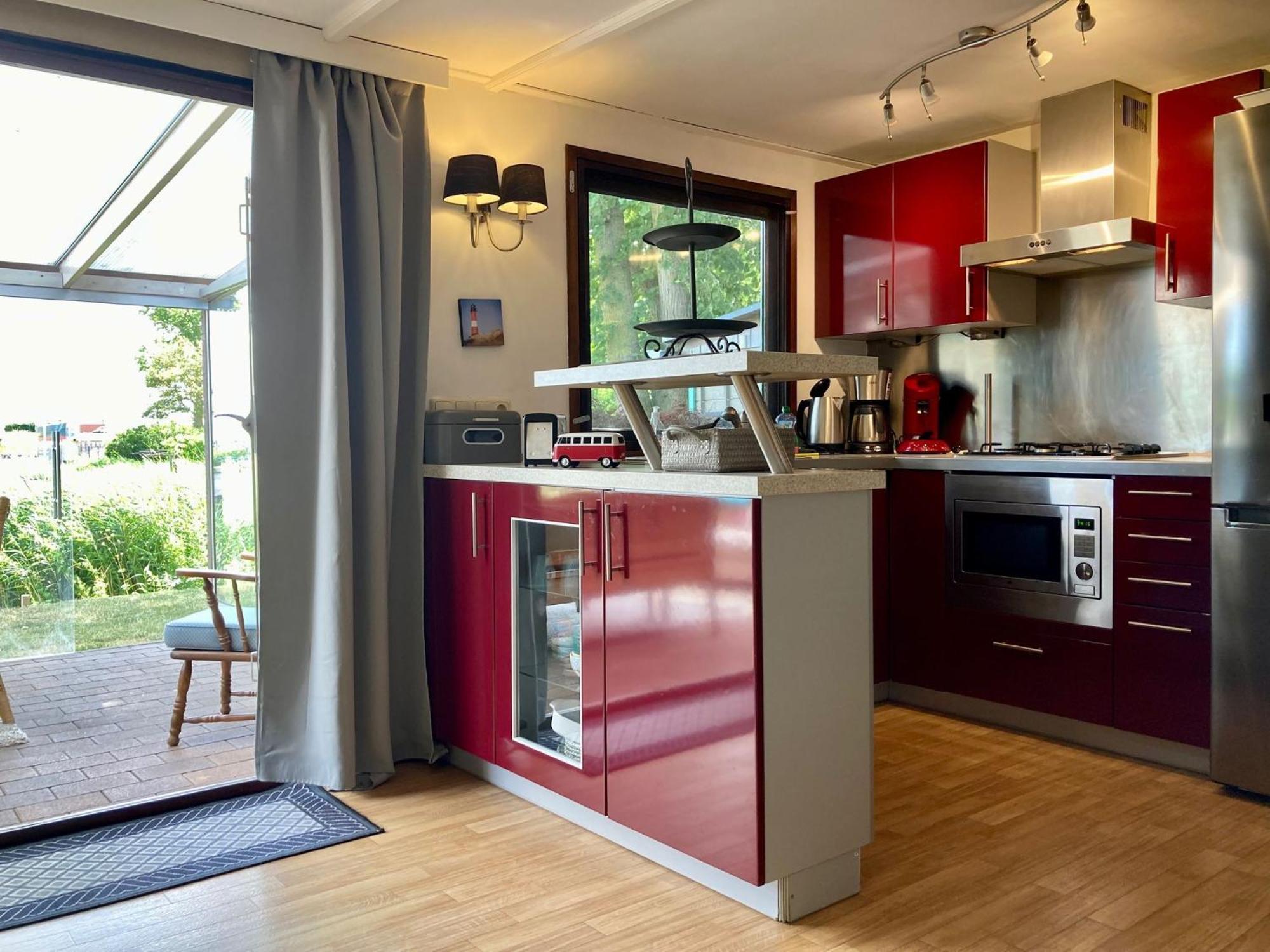 4 Pers Holiday Home Hilla With Winter Garden In Front Of The Dike Directly On The Lauwersmeer Anjum Екстериор снимка